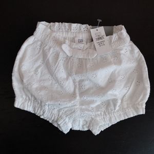 Baby Gap White Eyelet Summer Stretch Shorts